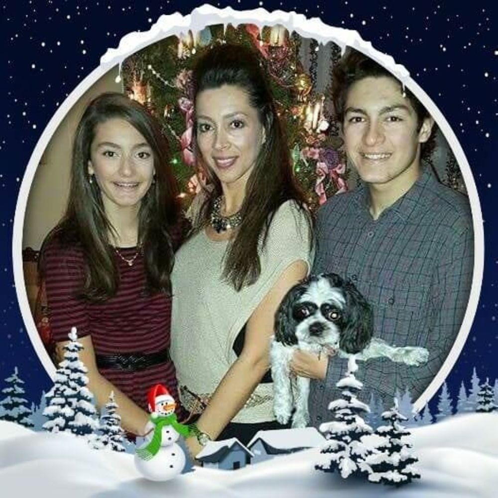 Meet your Posher, Dina